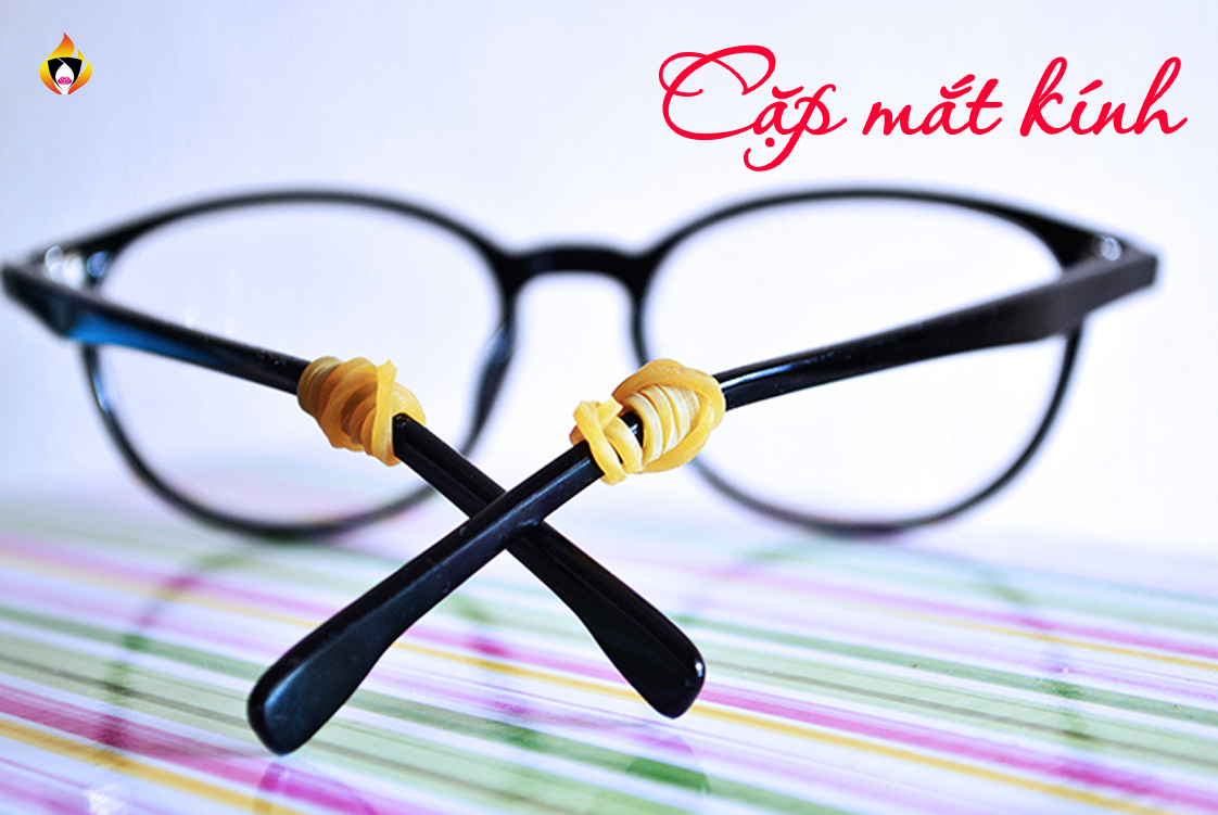 Cặp mắt kính